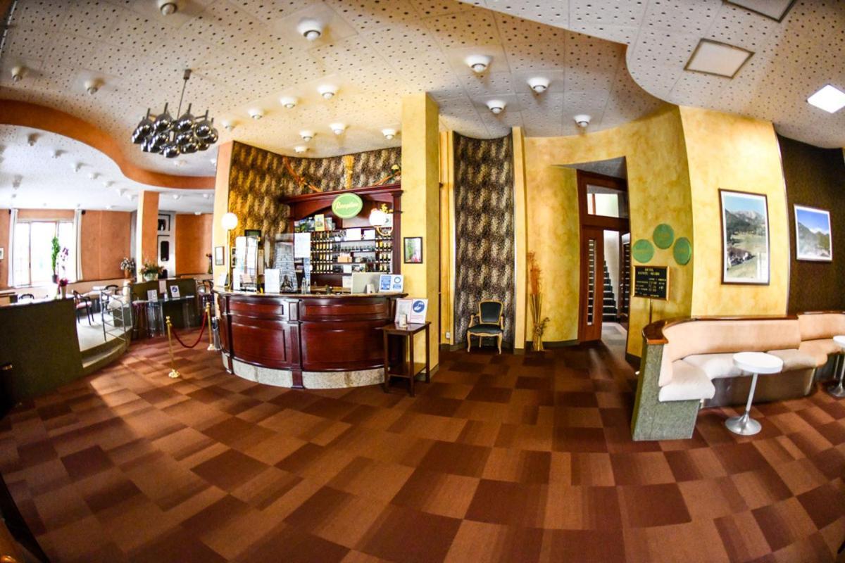 Hotel Monte Nebin 桑佩伊雷 外观 照片